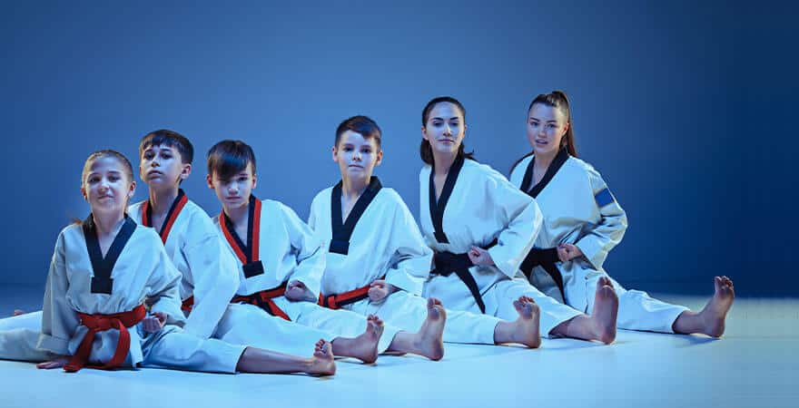 Martial Arts Lessons for Kids in Fort Dodge IA - Kids Group Splits